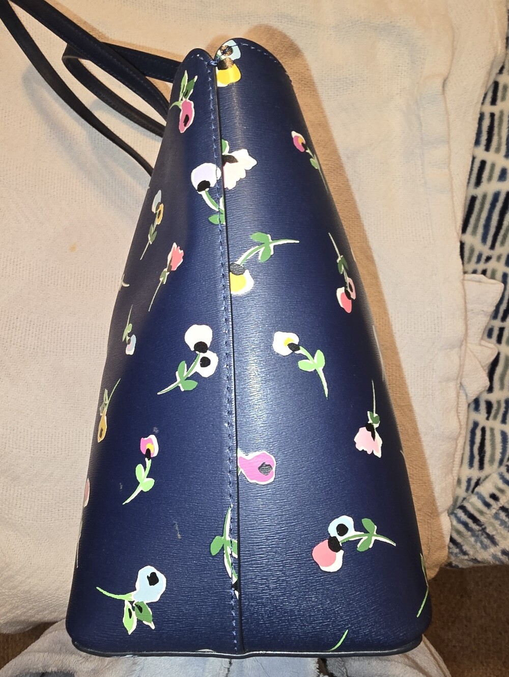 NWOT Kate Spade Navy Blue Leather Floral Rose Tote Open Top Clip Closure - Picture 5 of 8